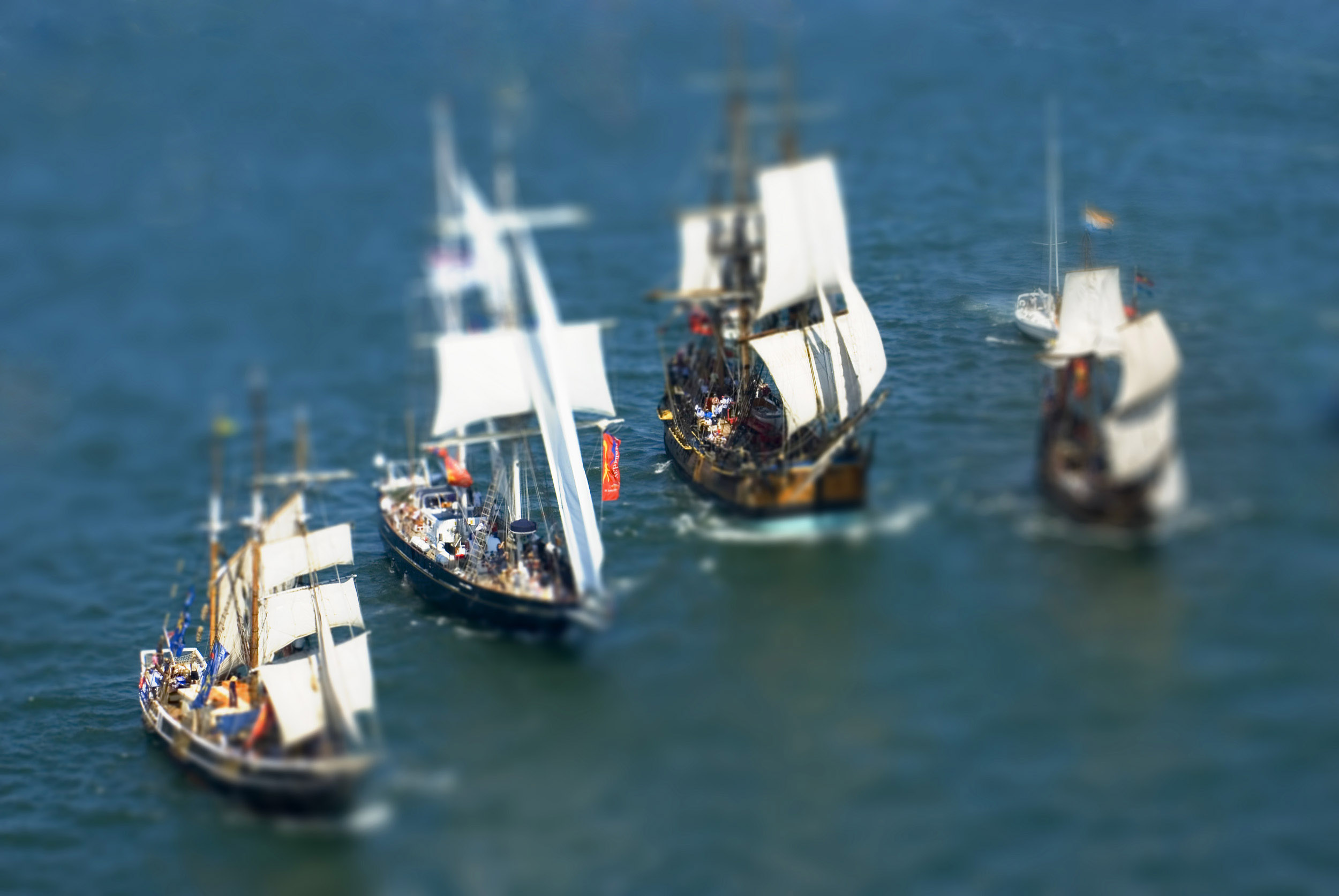 Square Rig Sailing Ships Desktop Wallpaper | iskin.co.uk